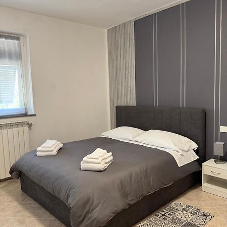 Serravalle Shop&Stay Серравалле-Скривия Экстерьер фото